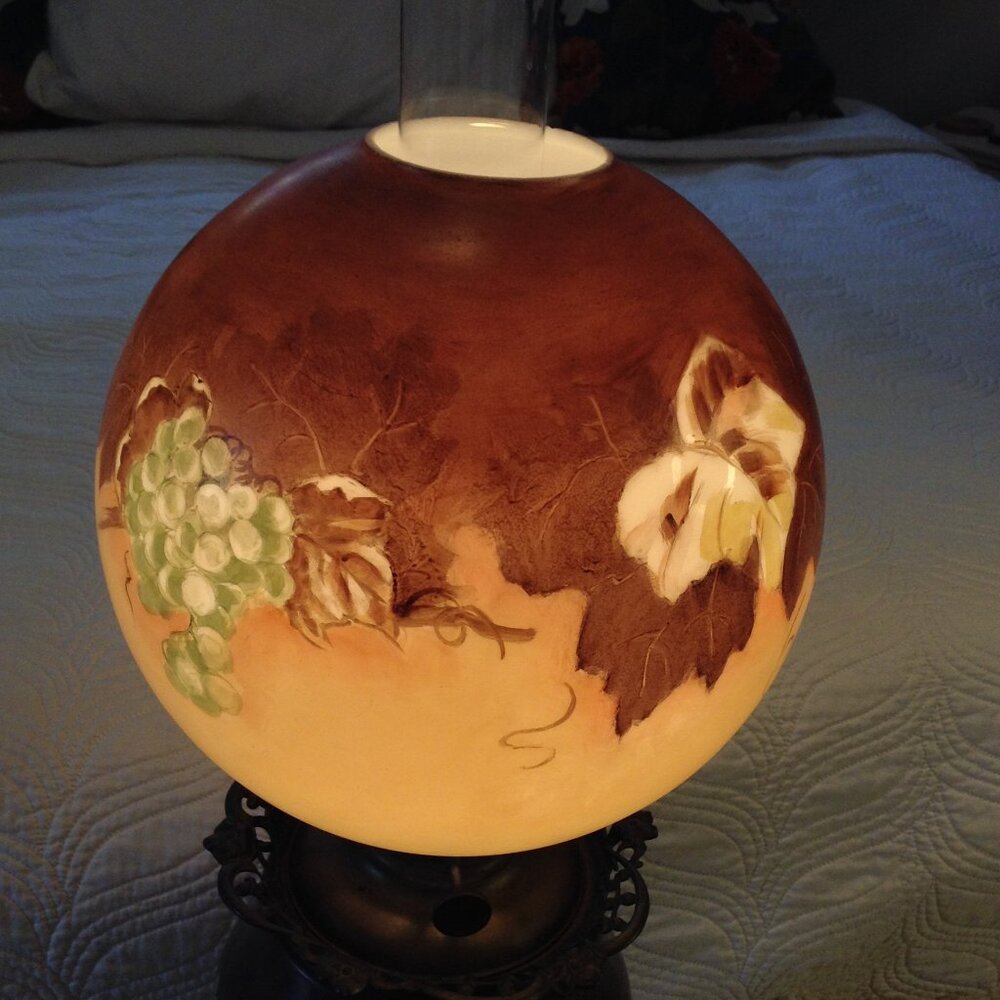 VTG Gone with the Wind Parlor Lamp Victorian Hand Painted Oil - Electric convers - Picture 10 of 10